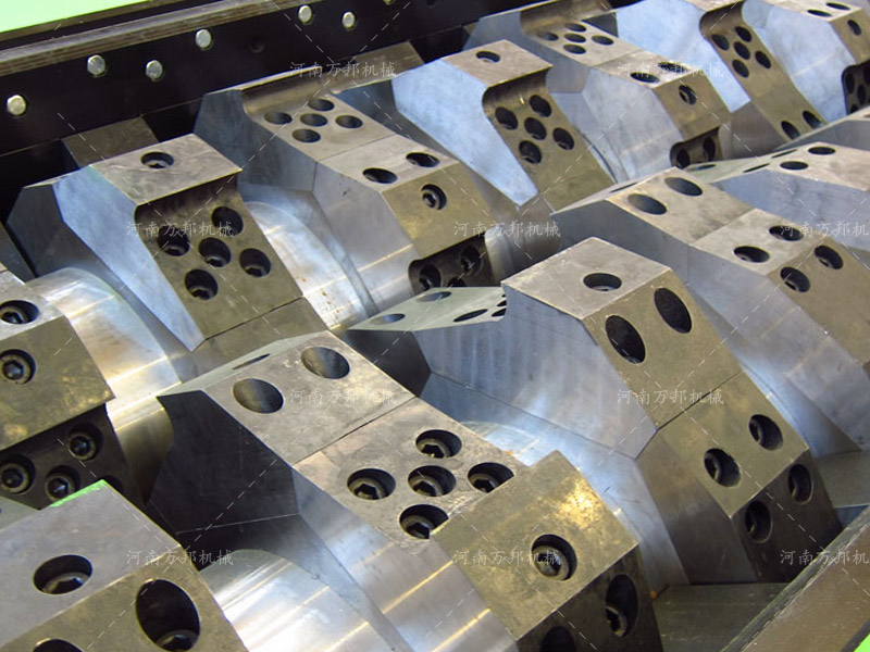 鋼絞線(xiàn)撕碎機(jī)